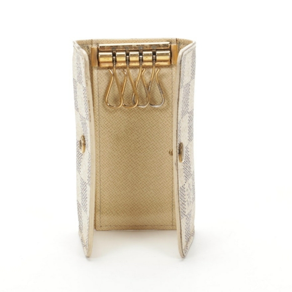 🚫SOLD🚫Damier Azur Canvas

4keyholder - Picture 2 of 8